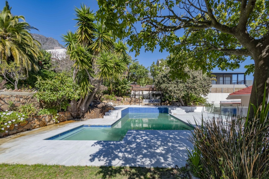 3 Bedroom Property for Sale in Camps Bay Western Cape